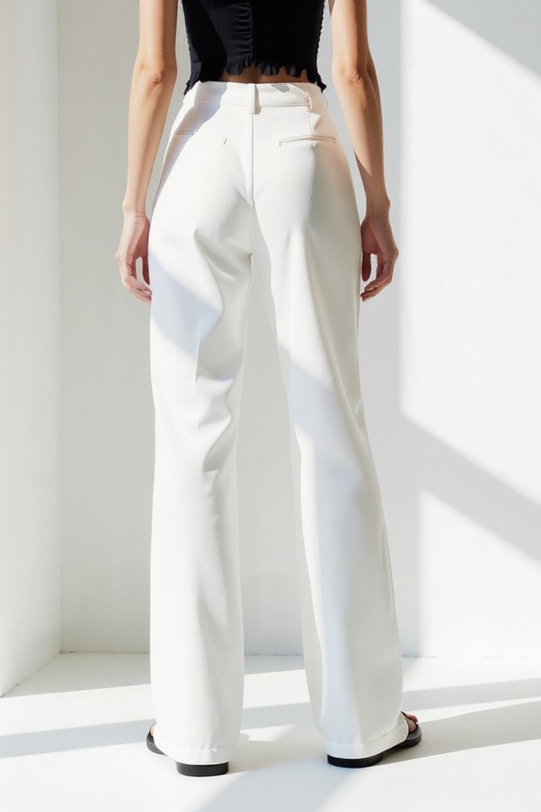 Lila | Pantalón recto blanco
