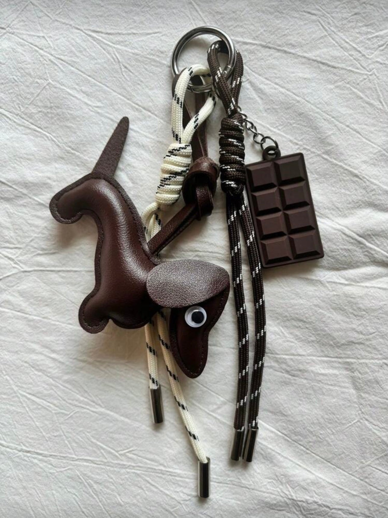 Bassotto | Llavero con perro salchicha